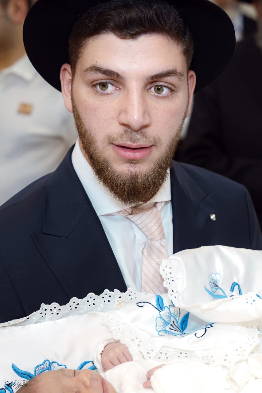 אבא גאה